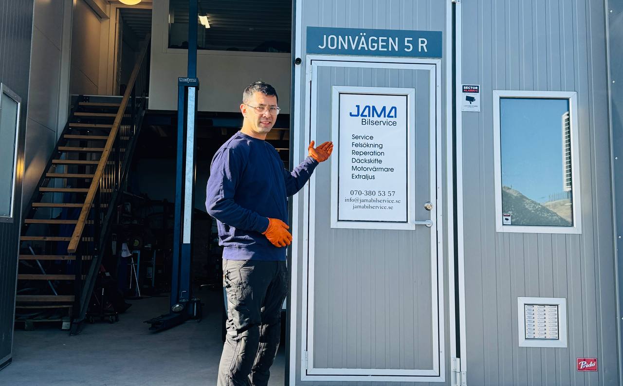 JAMA Bilservice vid verkstaden på Jonvägen i Skellefteå